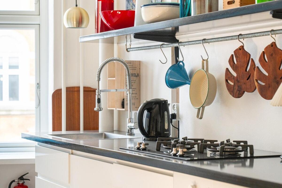 Stylish & Spacious In Trendy Norrebro Lejlighed